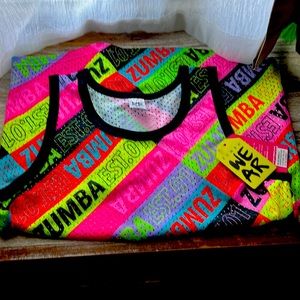 Zumba mesh tank x spicy but really the size is very large for me it is medium😔